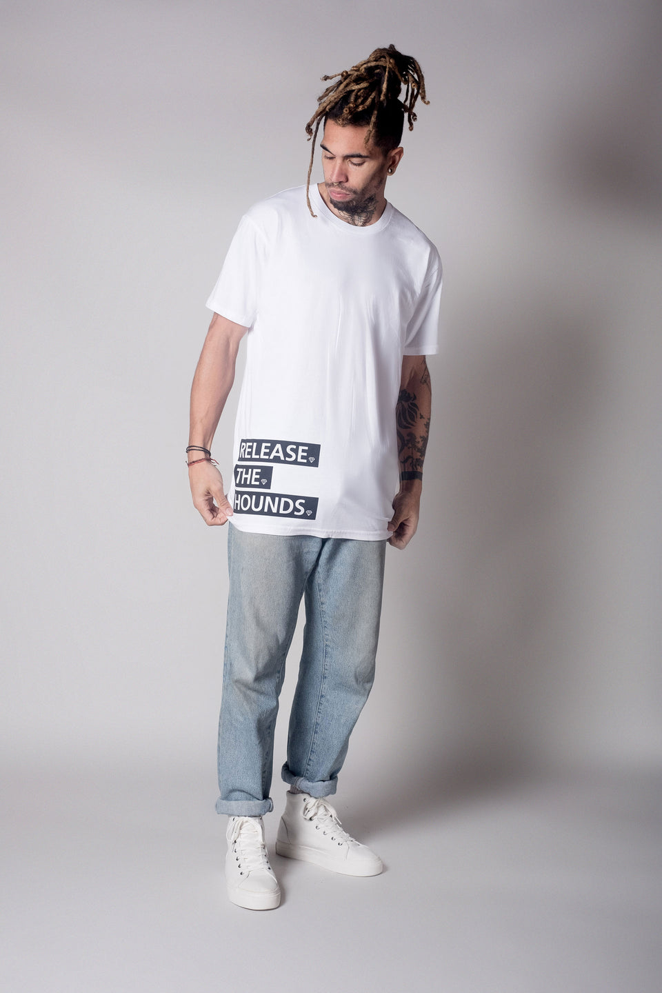 Release The Hounds 'Label' T-shirt - White