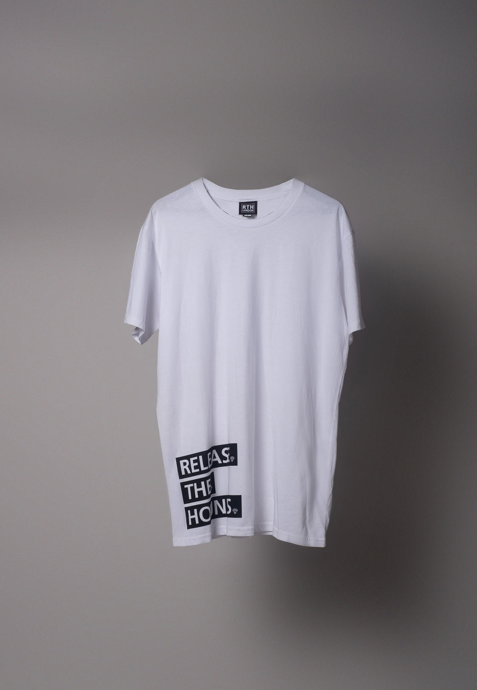 Release The Hounds 'Label' T-shirt - White